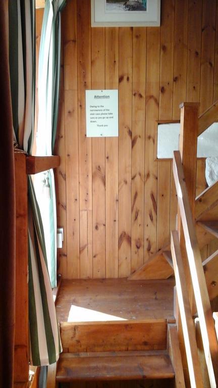 Errisbeg House B&B Раундстоун Экстерьер фото